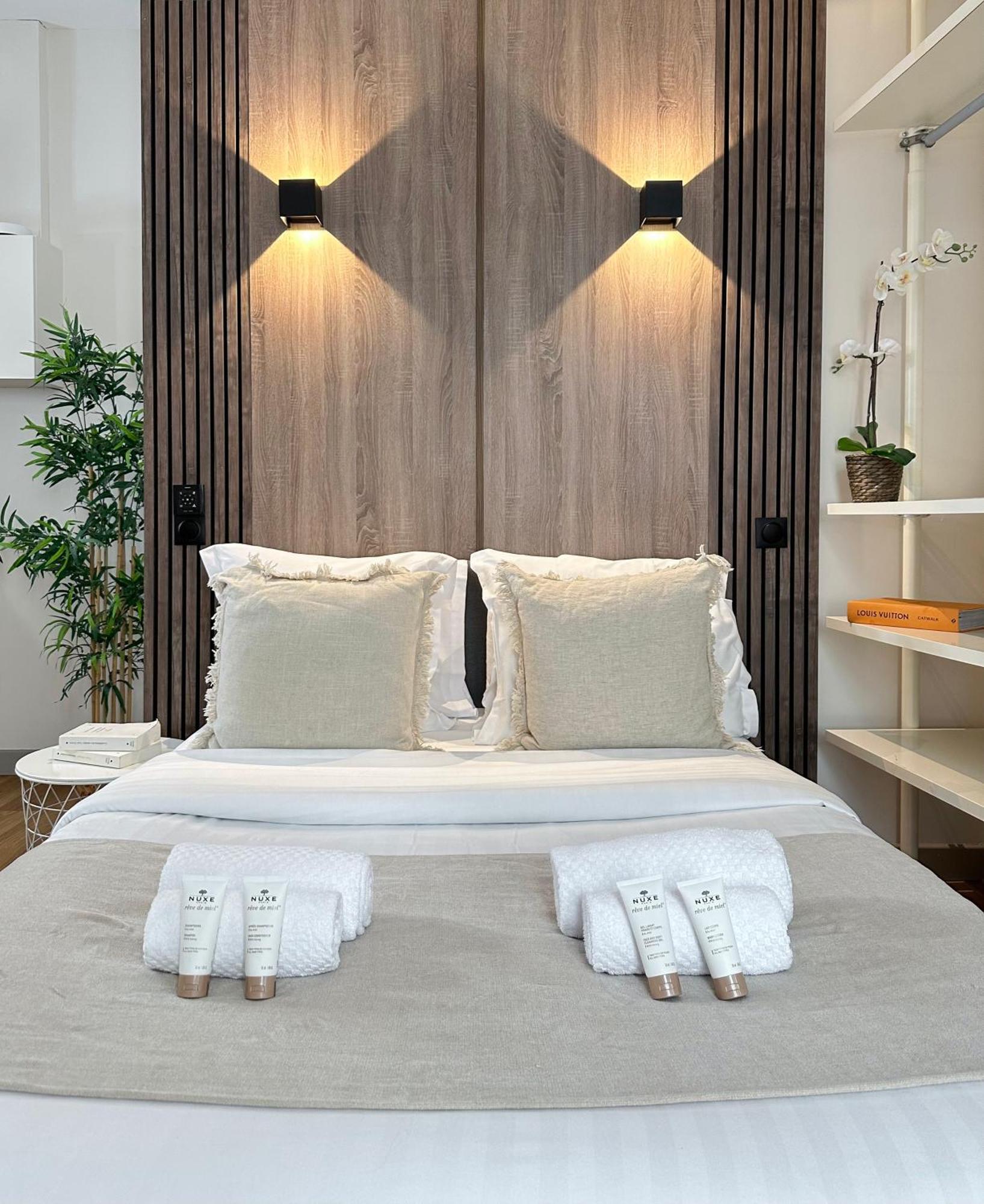 Ferienwohnung Spacious Studio In Saint-Germain-Des-Pres Paris Exterior foto